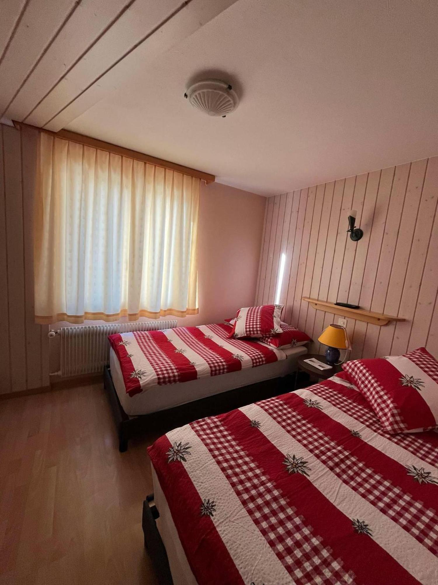 Hotel Rhoneblick Guttet-Feschel エクステリア 写真