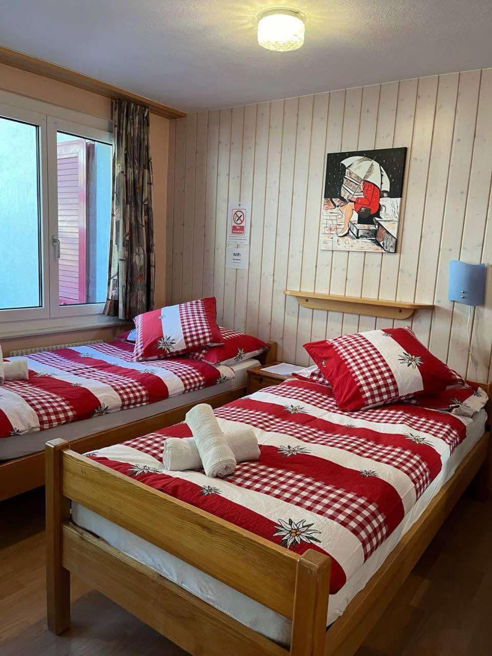 Hotel Rhoneblick Guttet-Feschel エクステリア 写真